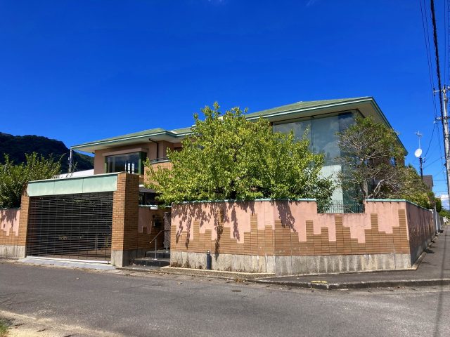 ☆価格変更☆高松市屋島東町中古住宅 6SLDK 5580万円