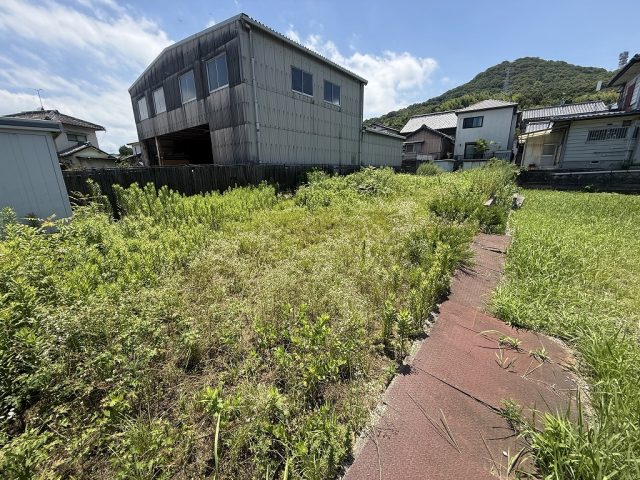 【新着物件】綾歌郡宇多津町 売り土地 資材置き場、菜園用地