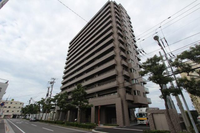 【新着物件】ロイヤルガーデン高松駅西オーシャンビュー壱番館