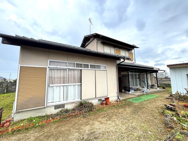 【新着物件】高松市円座町中古戸建 6DK 300万円