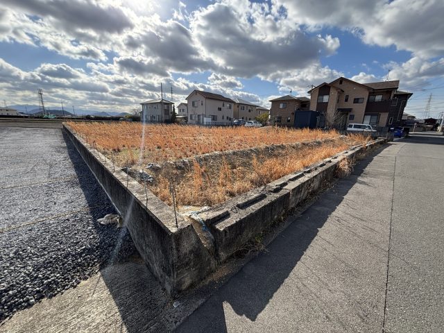 【新着物件】高松市春日町　160坪の売り土地　1750万円